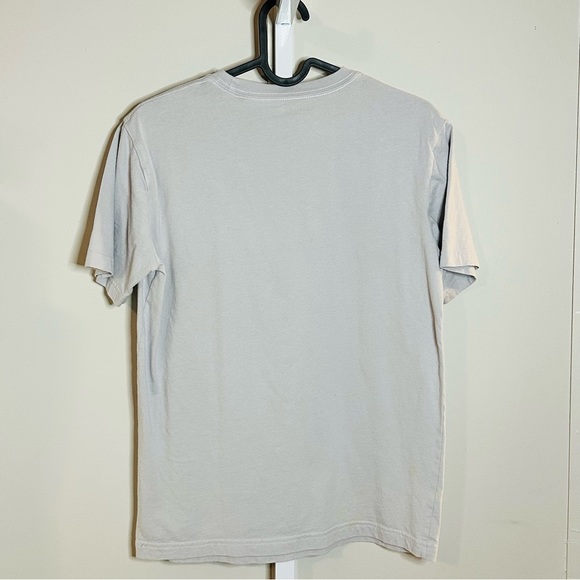 Men’s AE T-Shirt Size XS - Picture 2 of 3